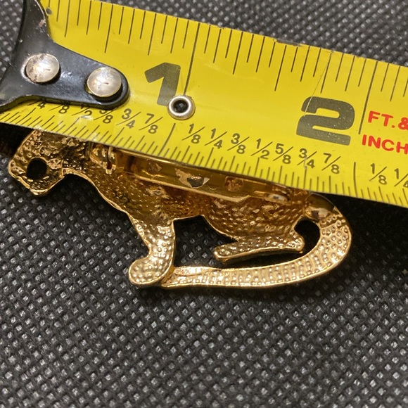 #2 - Vintage Sitting Cheetah Brooch with Rhinestone eyes - Picture 4 of 4